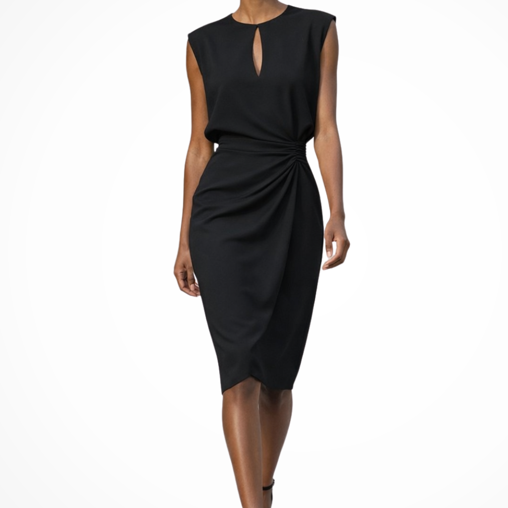 Íde | Keyhole Ruched Pencil Dress