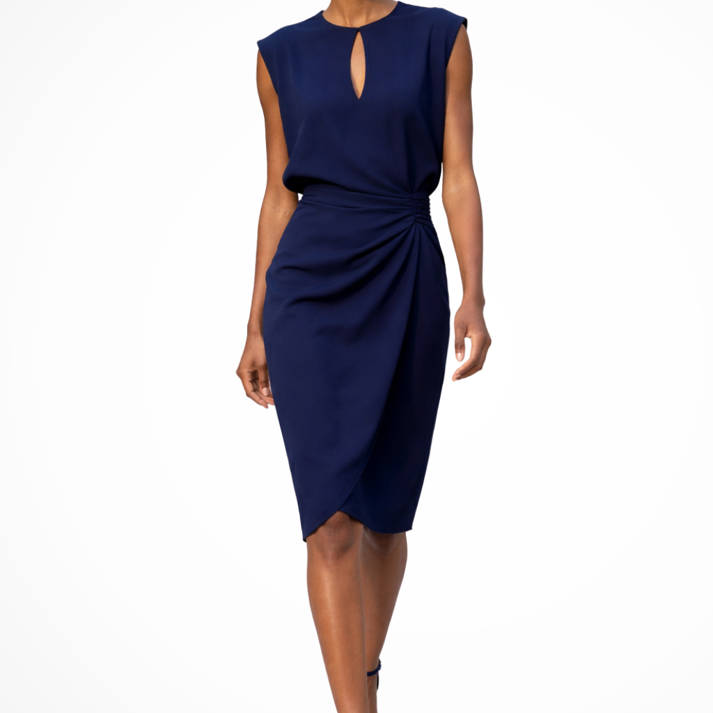 Íde | Keyhole Ruched Pencil Dress